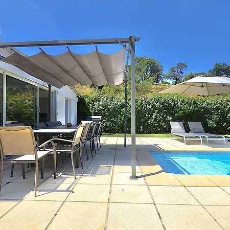 Villa Les Issambres, 7 Pieces, 10 Personnes - Fr-1-632-26 *