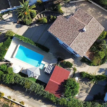 Villa Les Issambres, 7 Pieces, 10 Personnes - Fr-1-632-26 Les Issambres
